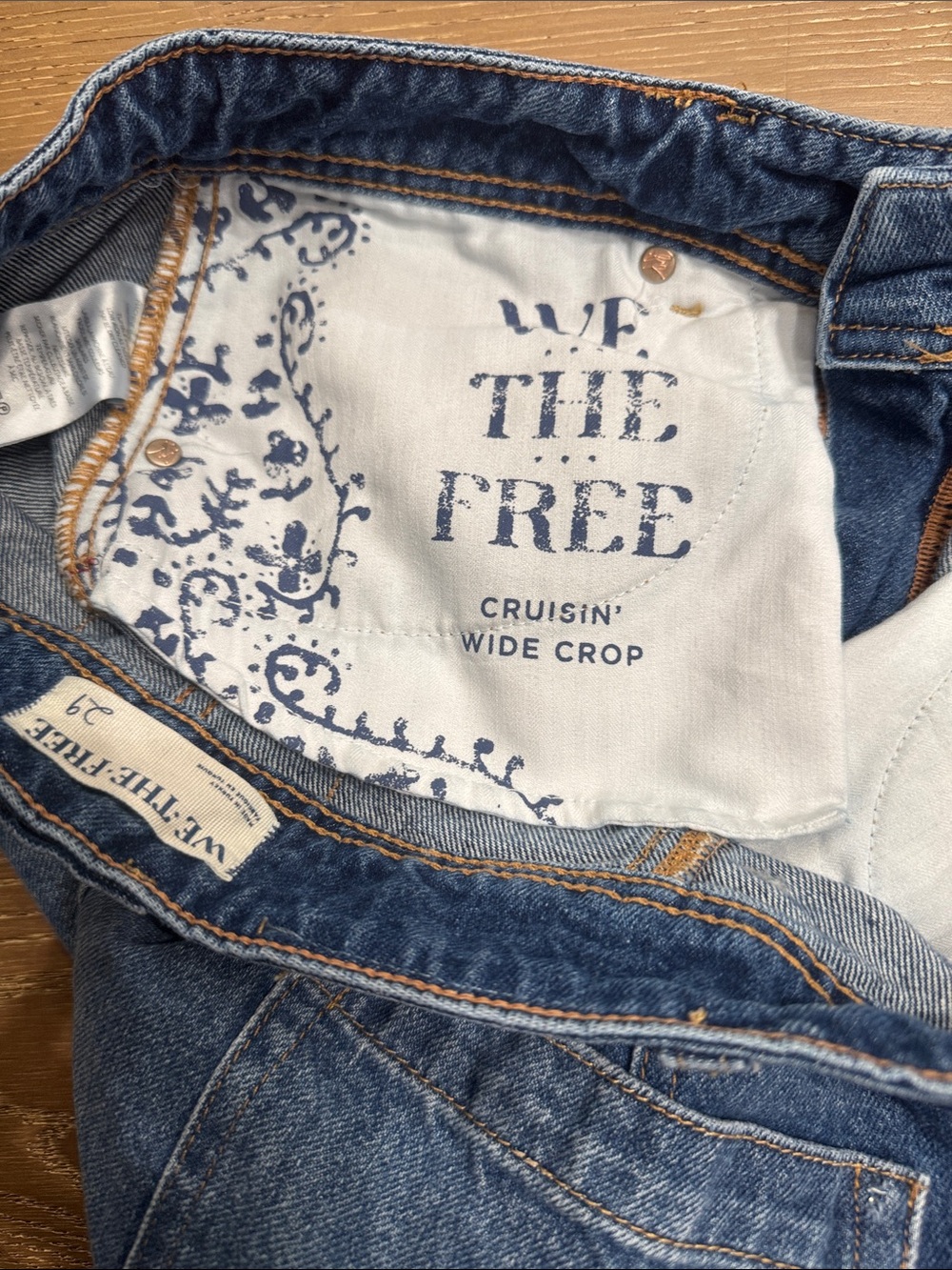 Free People We The Free Cruisin’ Wide Crop high rise Denim Shorts Size 29 - Picture 4 of 6